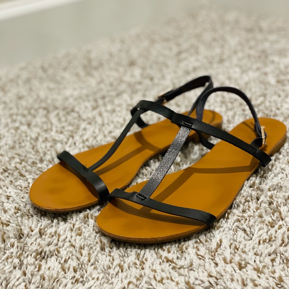 Black strap sandals